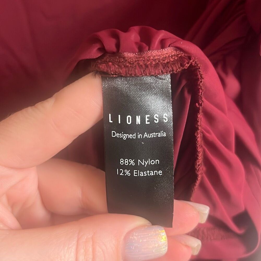 ✨LIONESS GLORY MINI SZ XL DRESS GARNET✨ - Picture 12 of 14